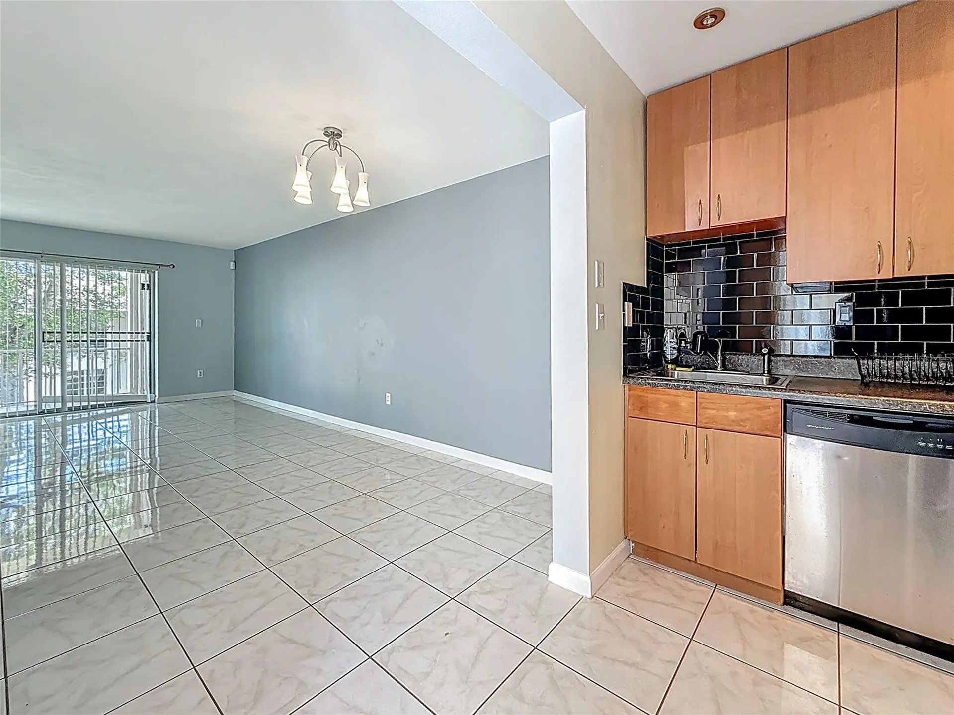 2625 State Road 590 Clearwater FL 33759