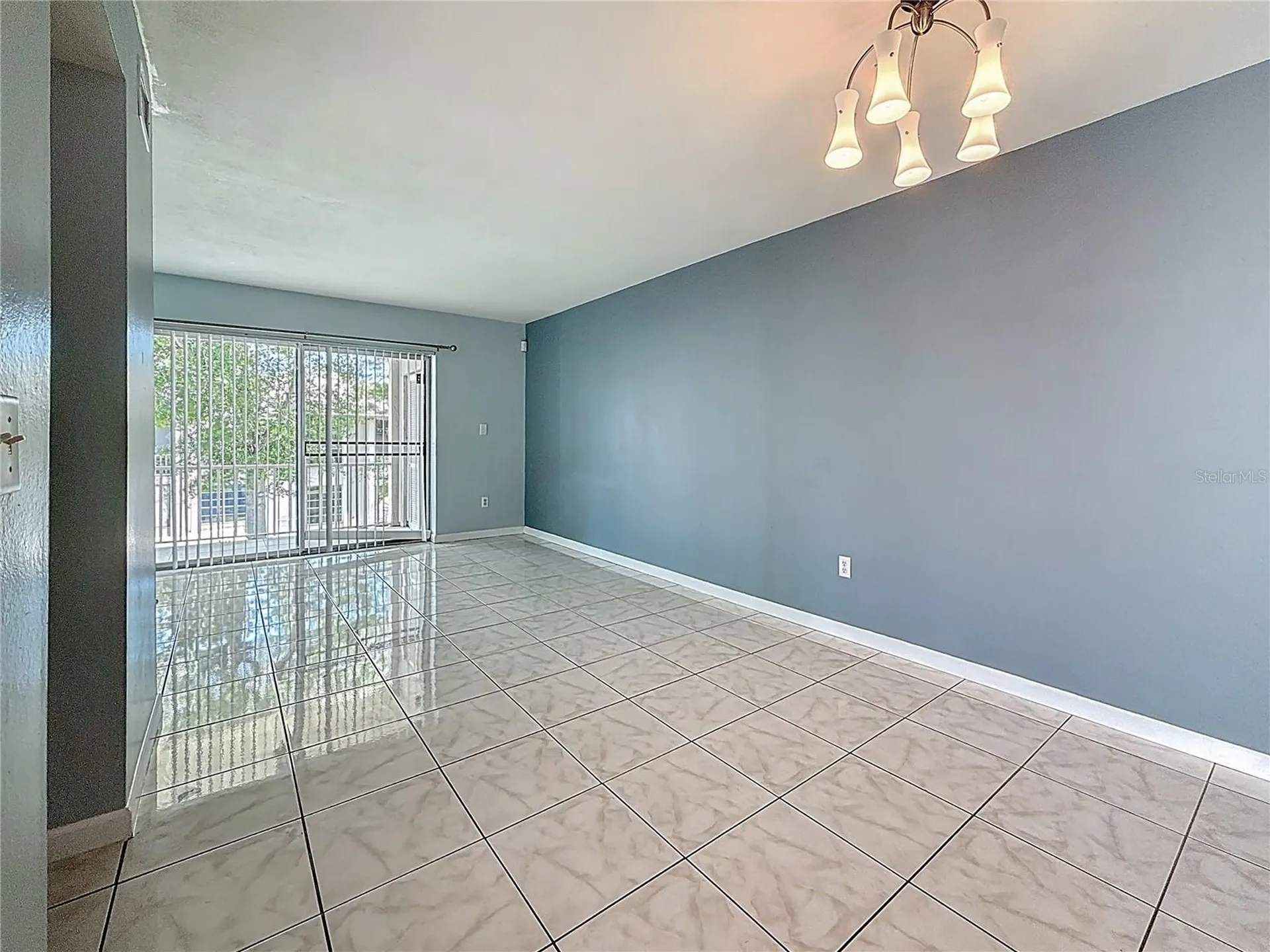 2625 State Road 590 Clearwater FL 33759