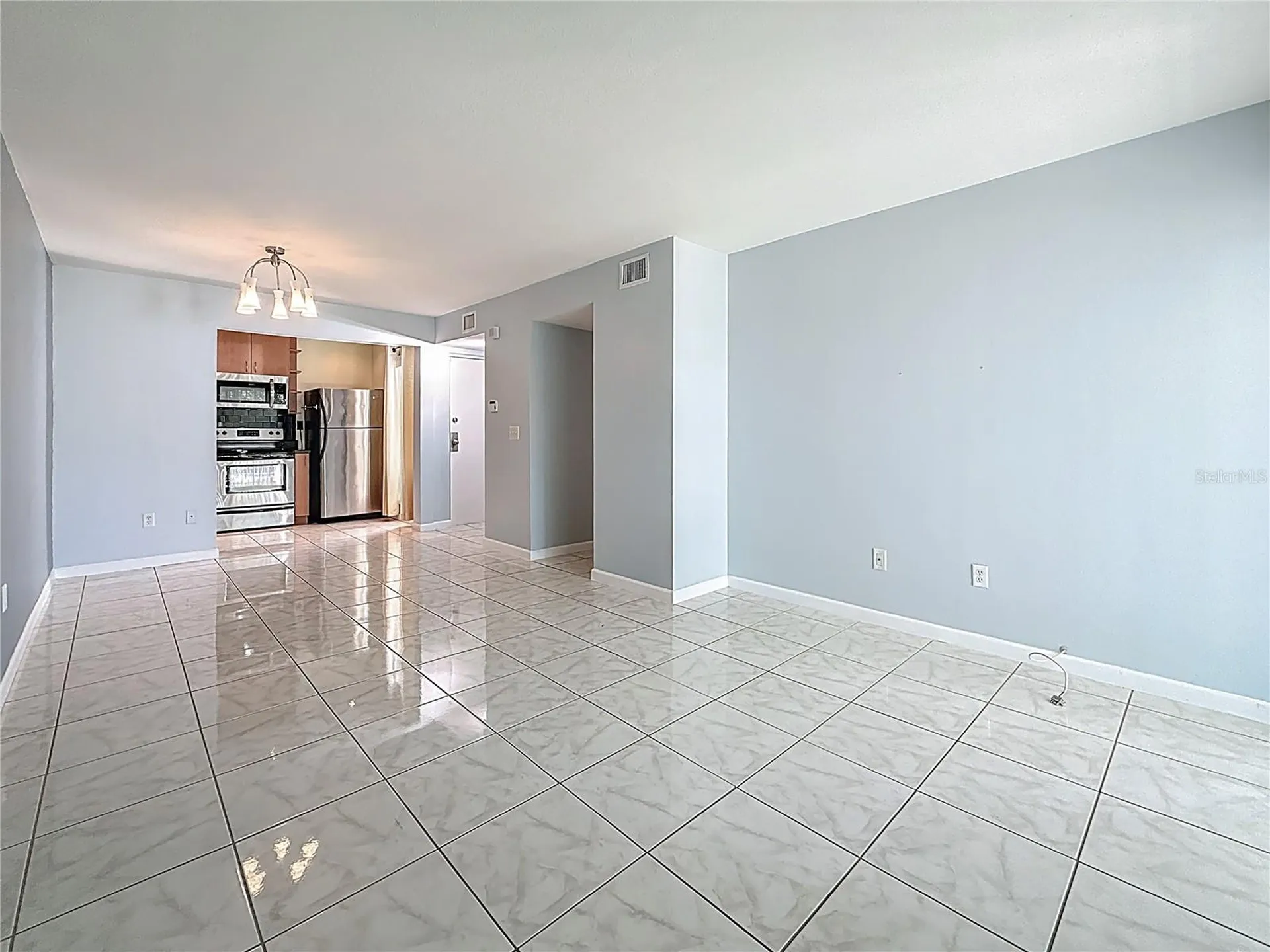 2625 State Road 590 Clearwater FL 33759
