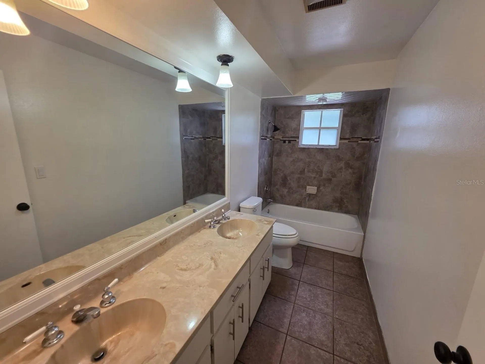 619 Knowles Road Brandon FL 33511