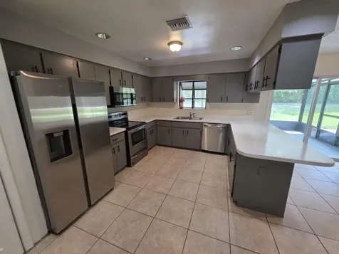619 Knowles Road Brandon FL 33511