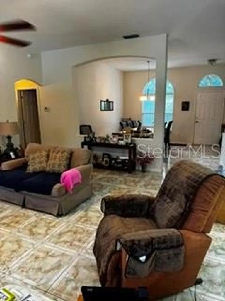 8806 Cypress Hammock Drive Tampa FL 33614