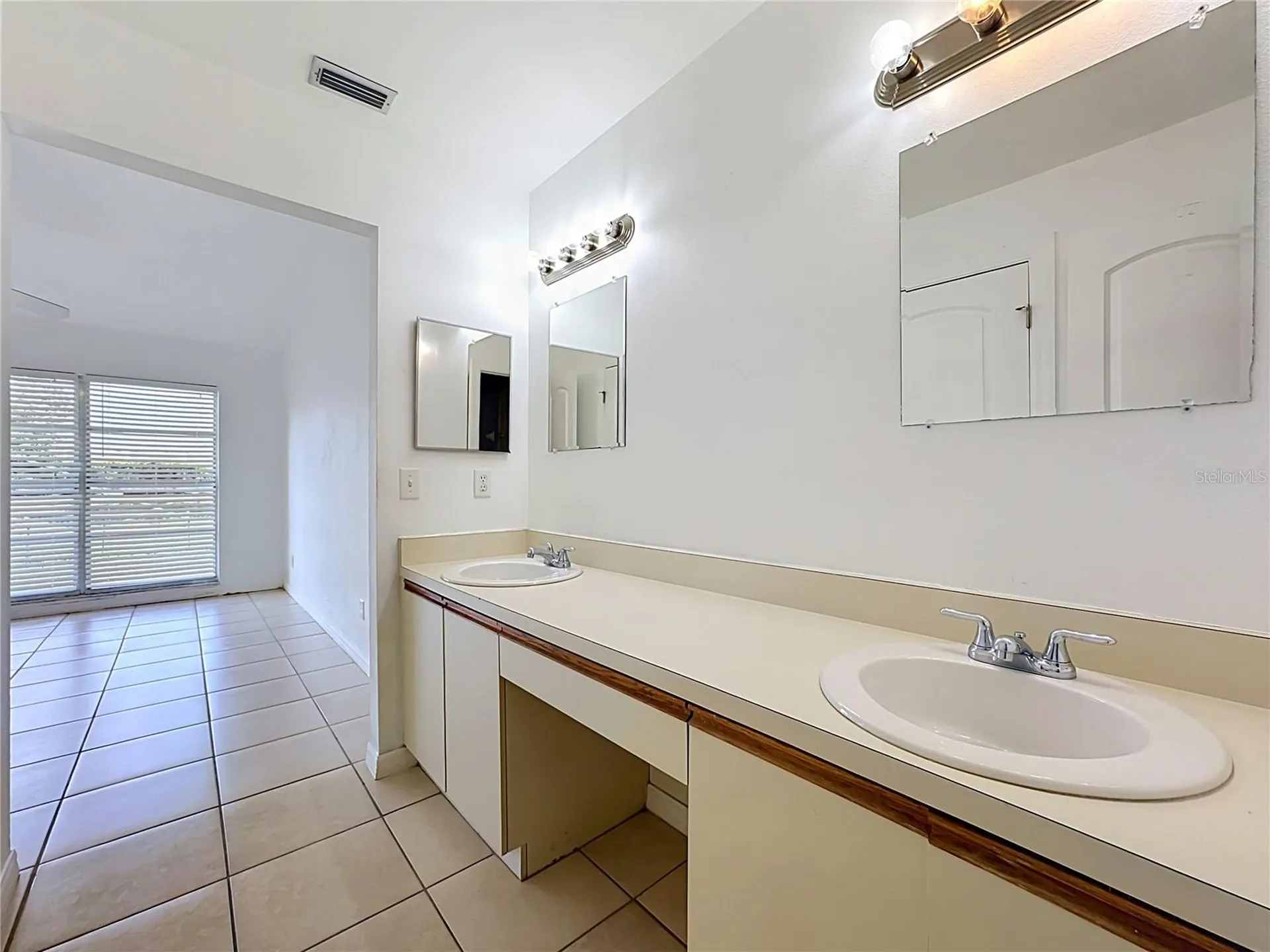5664 25th Street Circle E Bradenton FL 34203