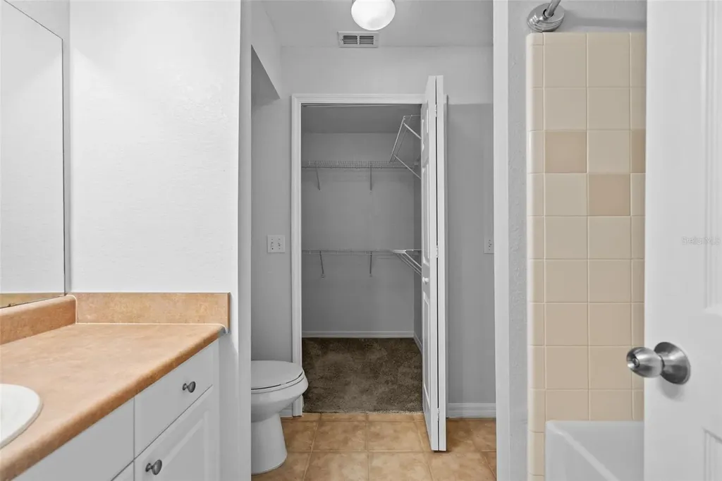 5611 Bidwell Parkway Sarasota FL 34233
