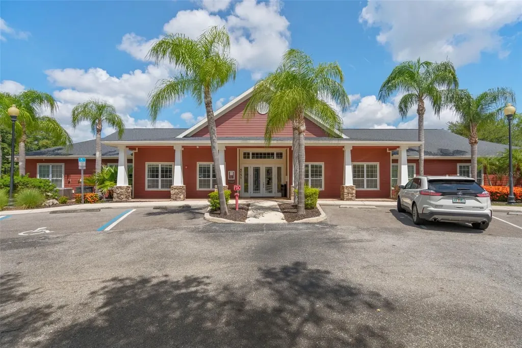 5611 Bidwell Parkway Sarasota FL 34233