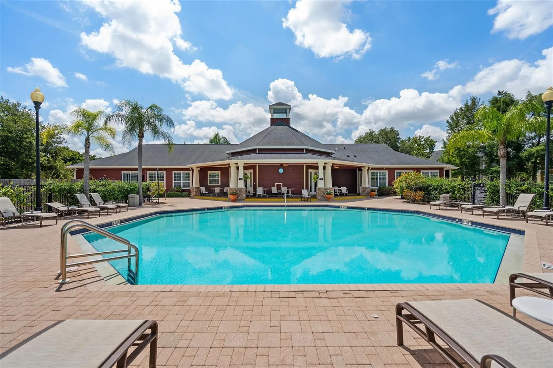 5611 Bidwell Parkway Sarasota FL 34233