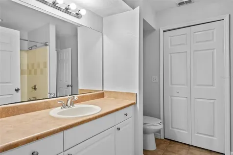 5611 Bidwell Parkway Sarasota FL 34233