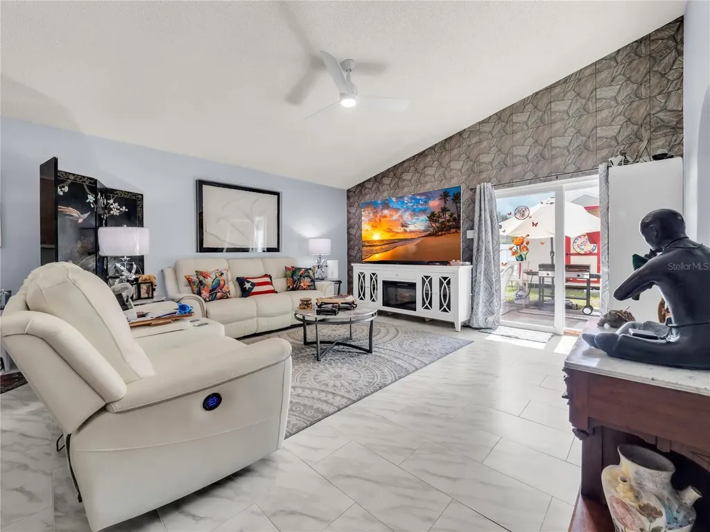 1604 Coppersmith Court Lutz FL 33559
