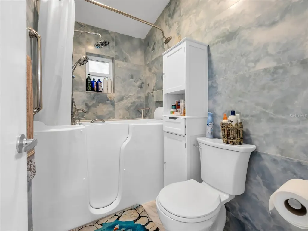 1604 Coppersmith Court Lutz FL 33559