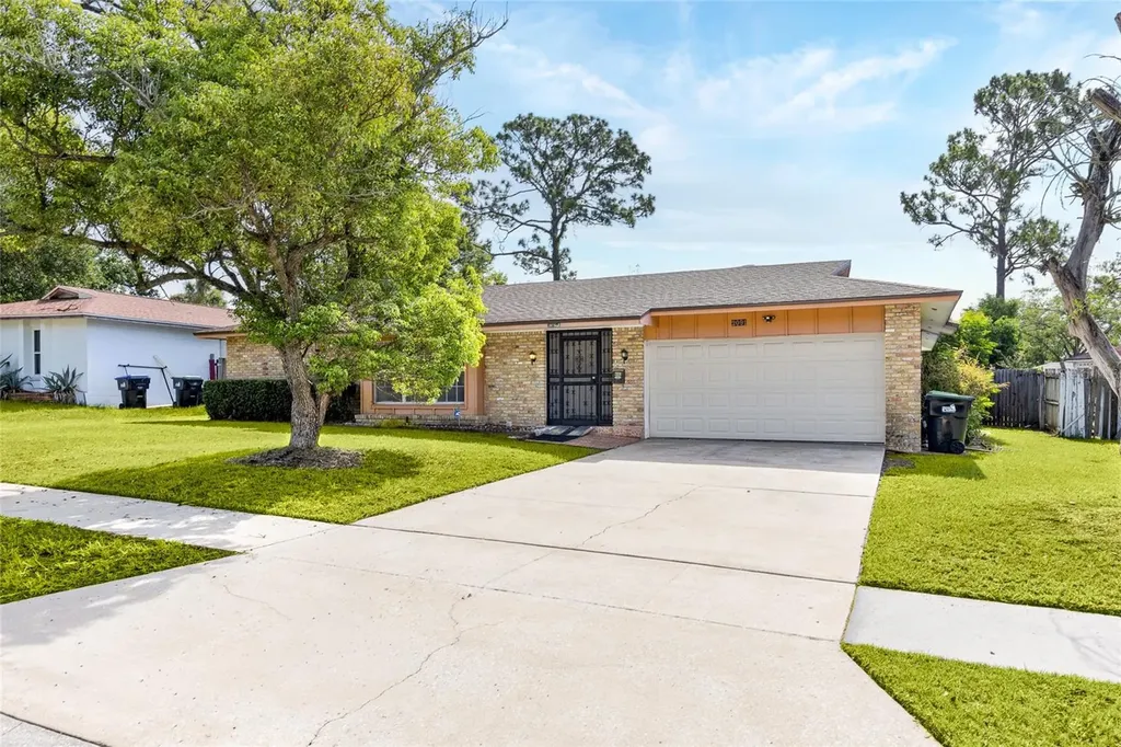 2091 Longfellow Court Orlando FL 32818