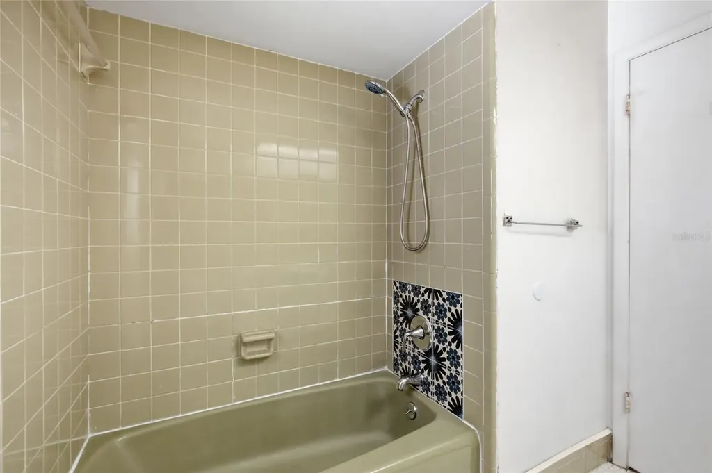 2091 Longfellow Court Orlando FL 32818