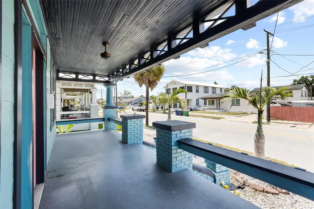 2506 W Main Street Tampa FL 33607