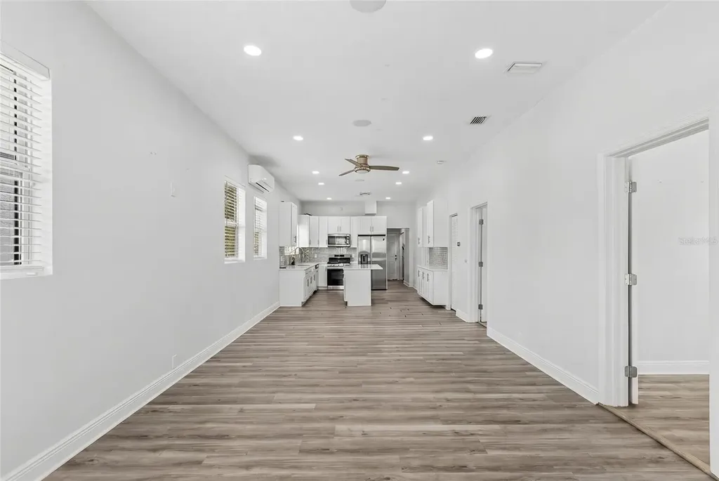 2506 W Main Street Tampa FL 33607