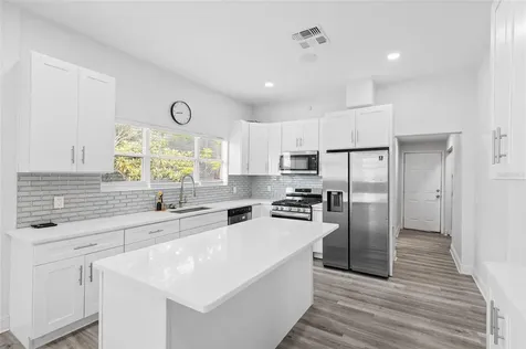 2506 W Main Street Tampa FL 33607