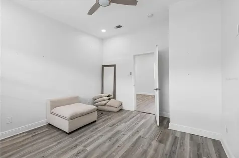 2506 W Main Street Tampa FL 33607