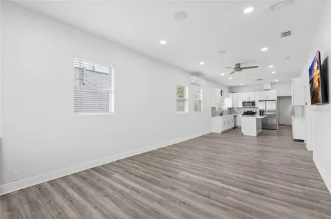 2506 W Main Street Tampa FL 33607