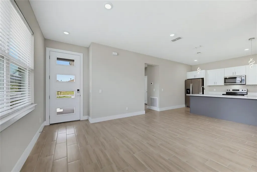 806 Colville Drive Kissimmee FL 34759