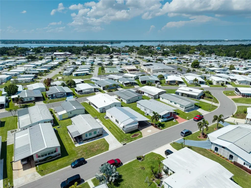 4215 14th Street E Ellenton FL 34222