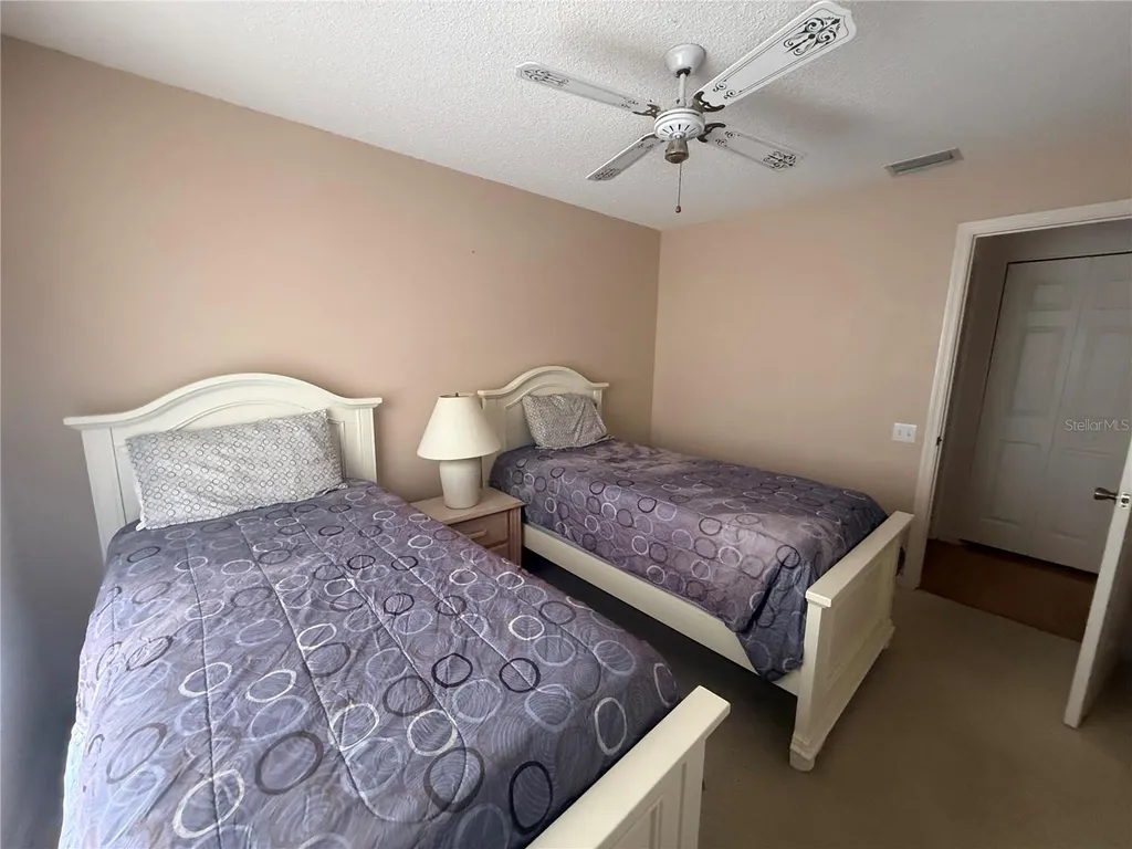 4211 Caddie Drive E Bradenton FL 34203