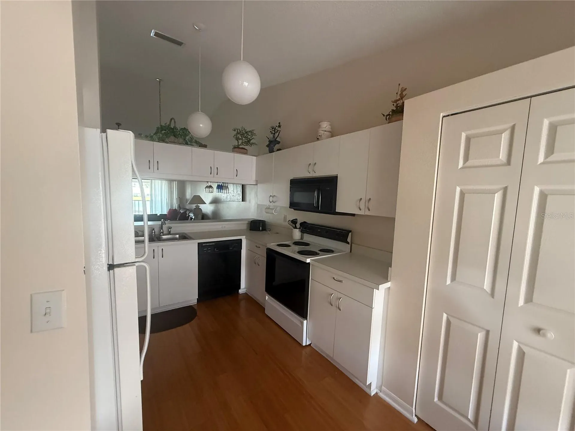 4211 Caddie Drive E Bradenton FL 34203