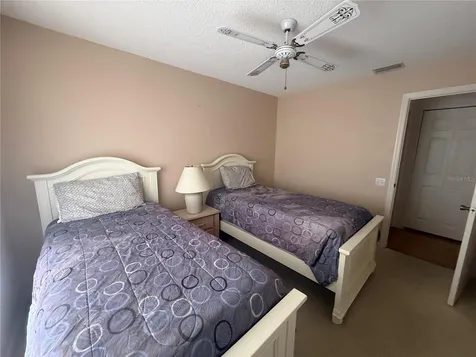 4211 Caddie Drive E Bradenton FL 34203