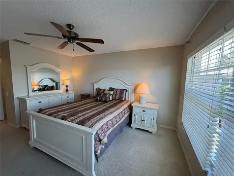 4211 Caddie Drive E Bradenton FL 34203
