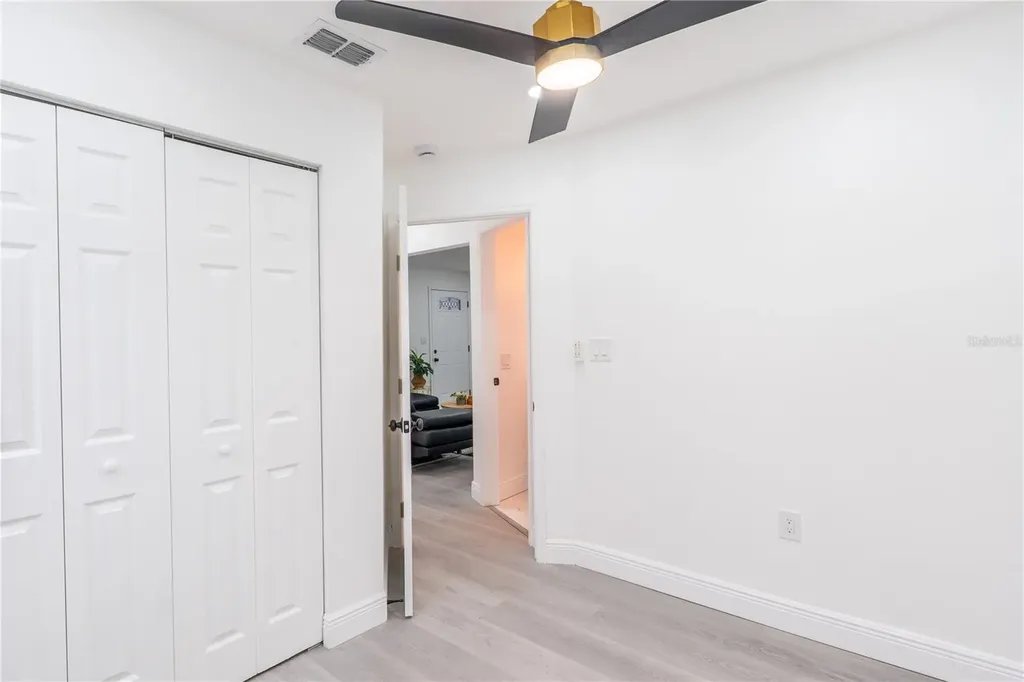 3925 W Norfolk Street Tampa FL 33614