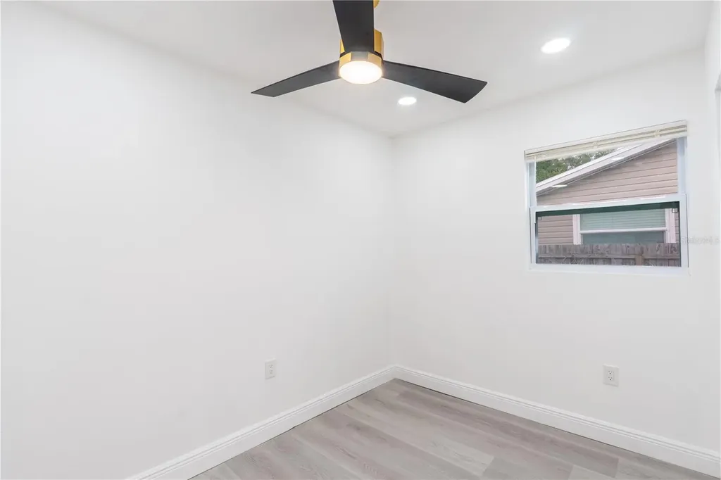 3925 W Norfolk Street Tampa FL 33614