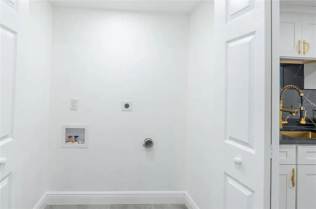 3925 W Norfolk Street Tampa FL 33614