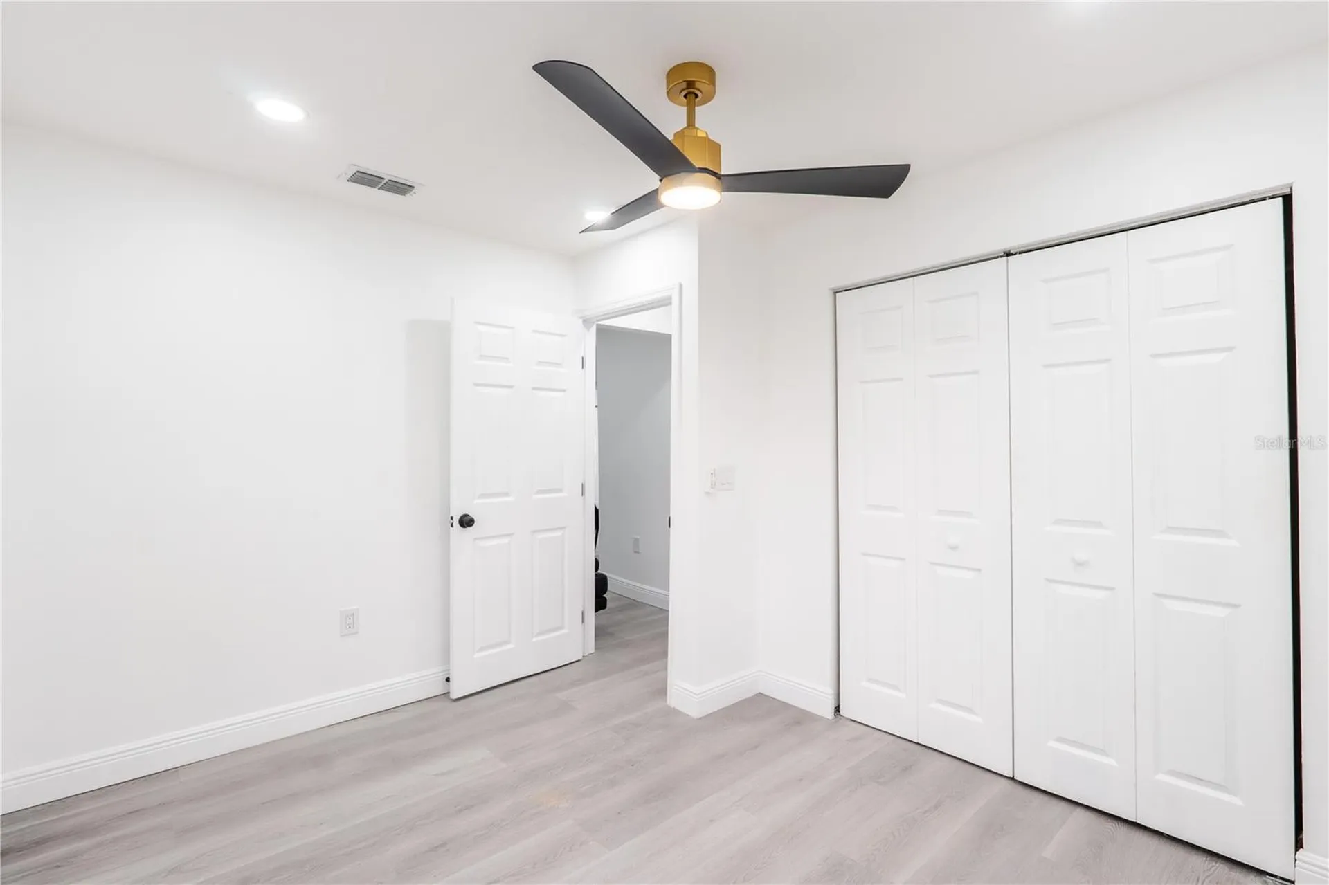 3925 W Norfolk Street Tampa FL 33614