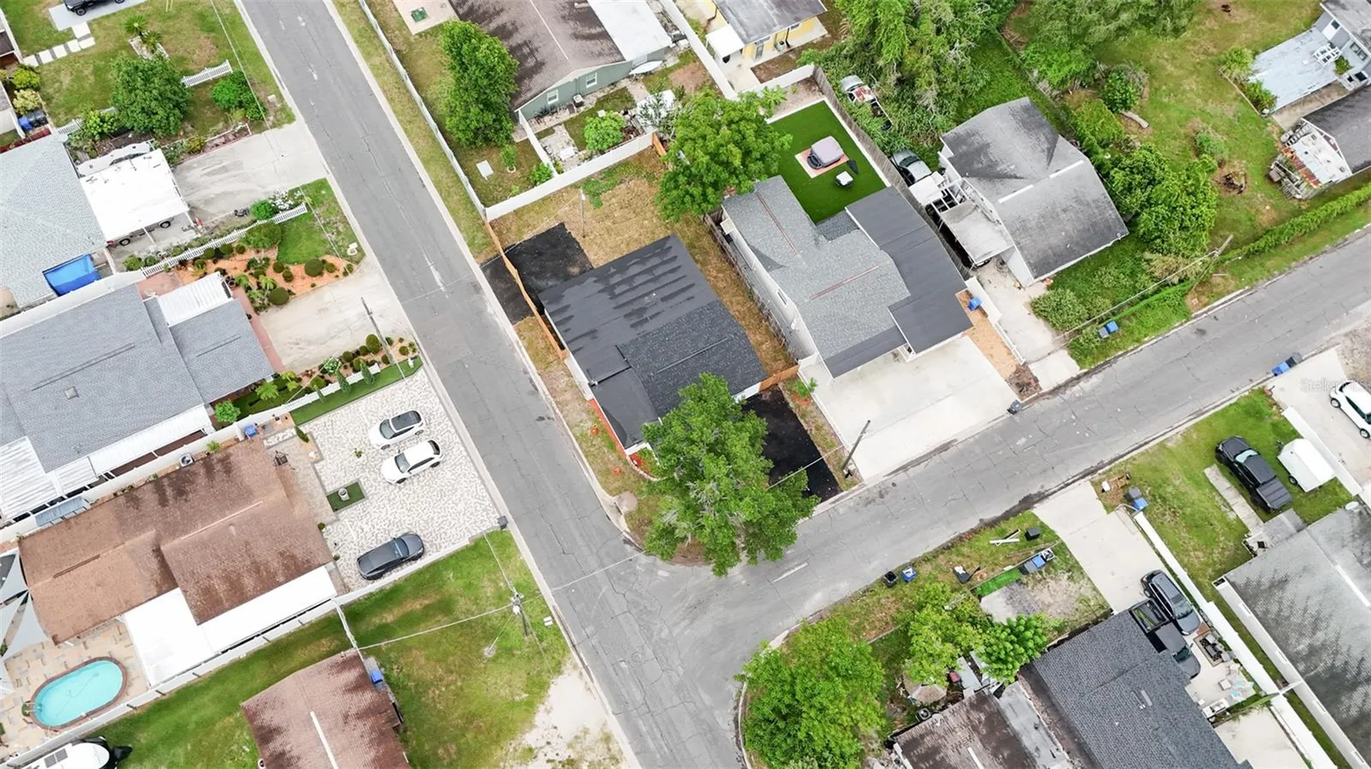 3925 W Norfolk Street Tampa FL 33614