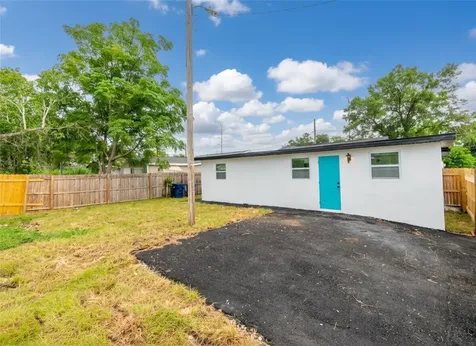 3925 W Norfolk Street Tampa FL 33614