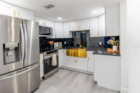 3925 W Norfolk Street Tampa FL 33614