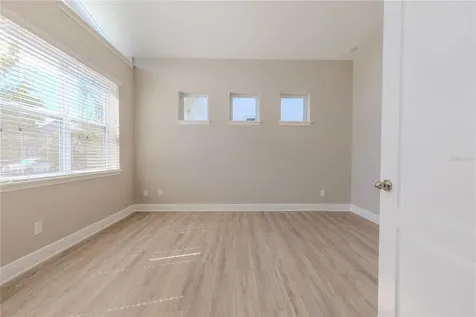 9233 Smithies Street Orlando FL 32827