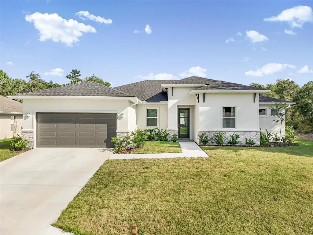 17 Ferngate Lane Palm Coast FL 32137