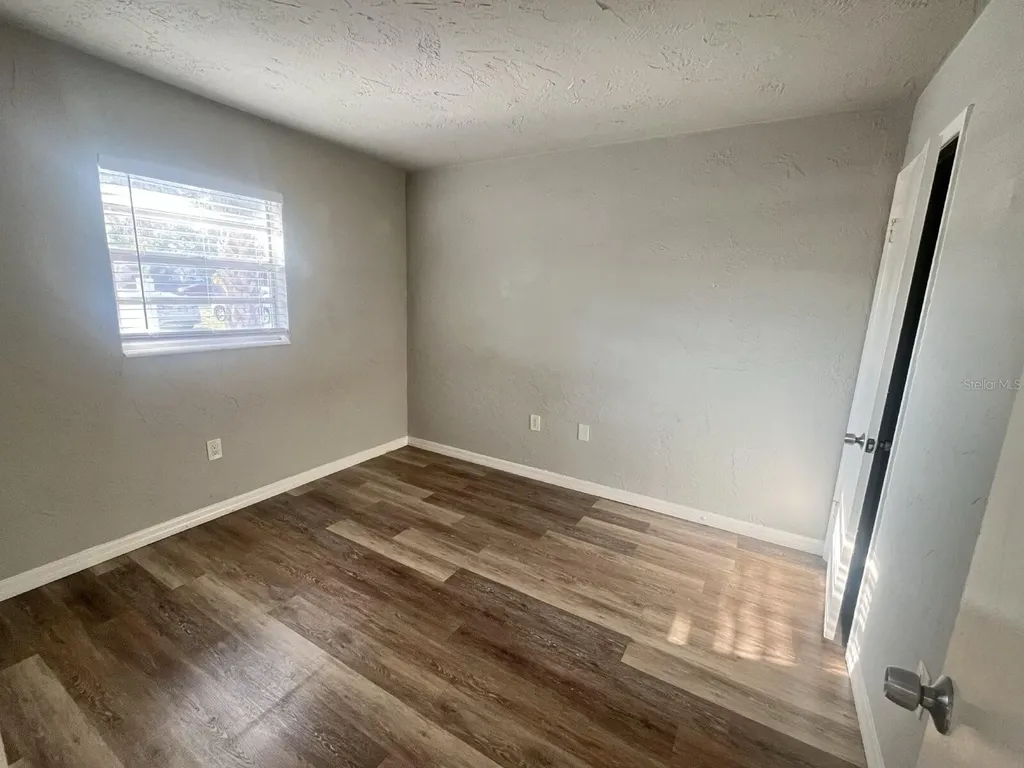 2519 9th Avenue W Bradenton FL 34205
