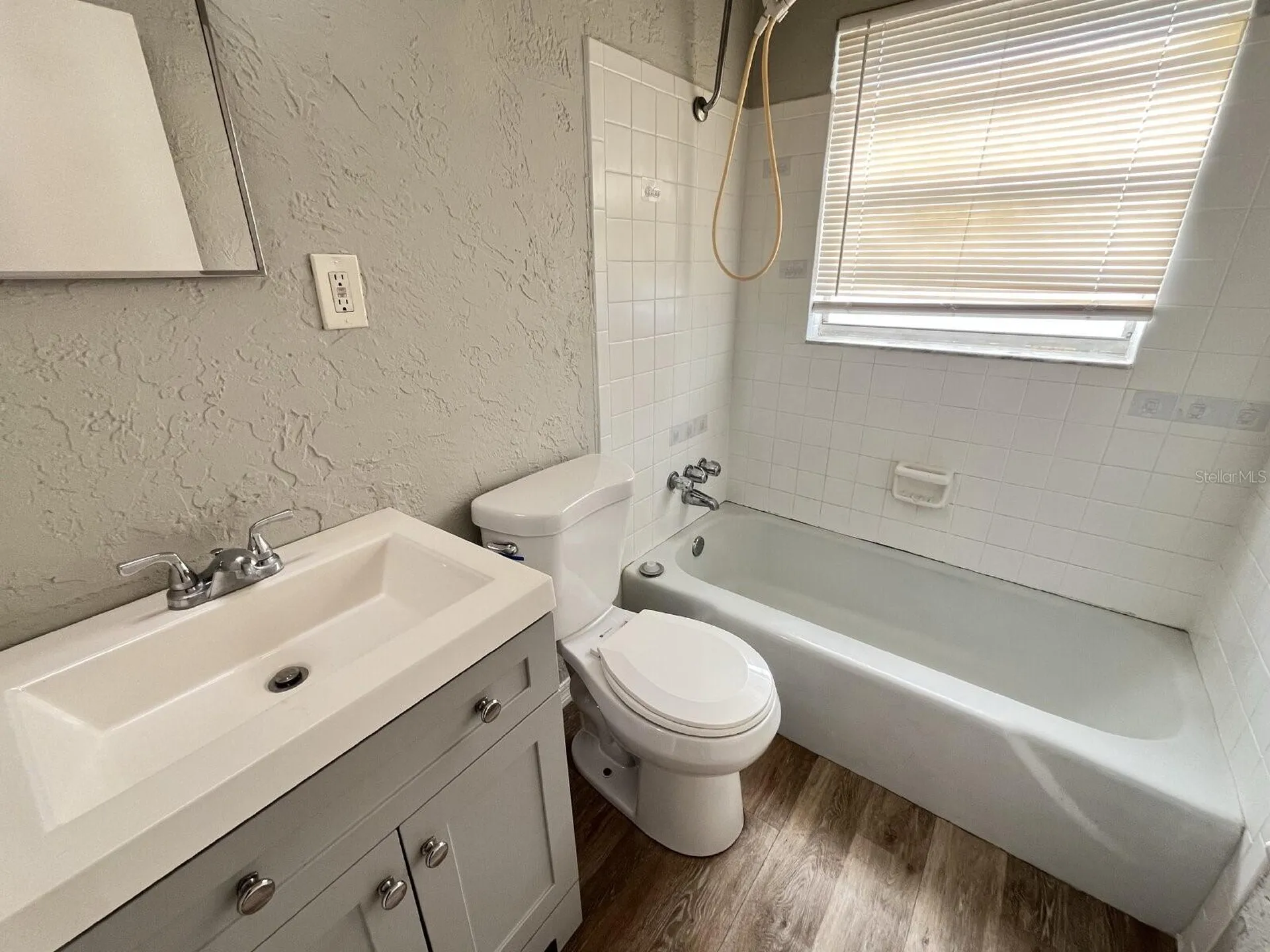 2519 9th Avenue W Bradenton FL 34205