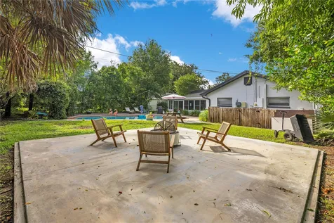 2537 Vine Street Orlando FL 32806