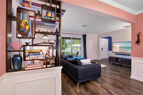 2537 Vine Street Orlando FL 32806