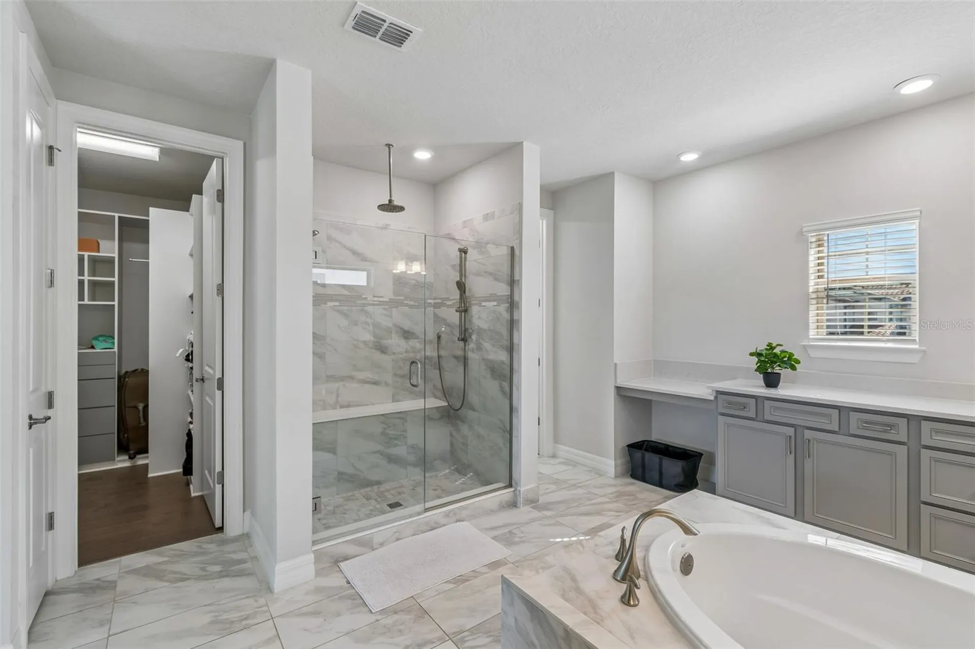 9070 Woodland Forest Road Orlando FL 32836