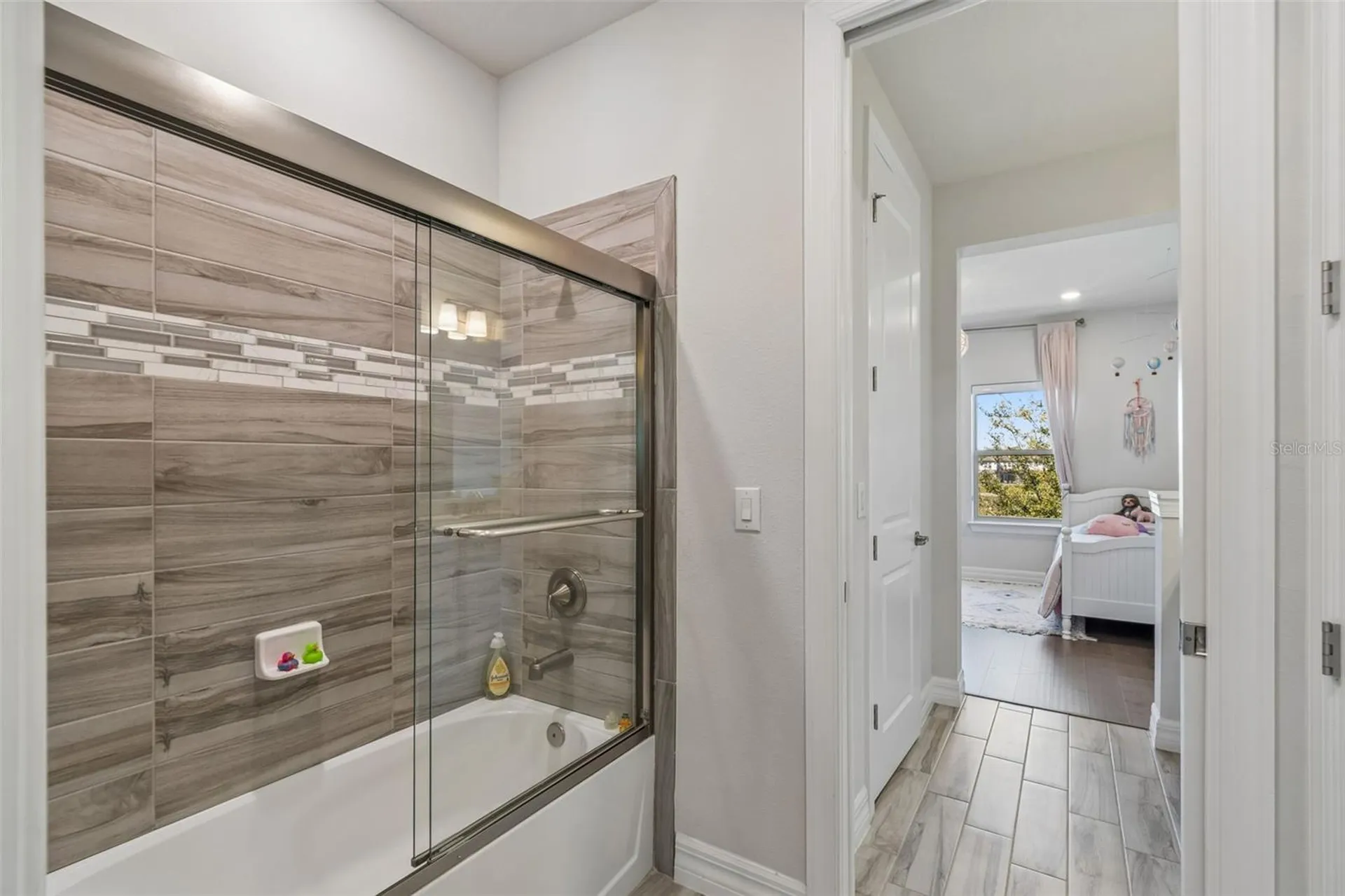 9070 Woodland Forest Road Orlando FL 32836