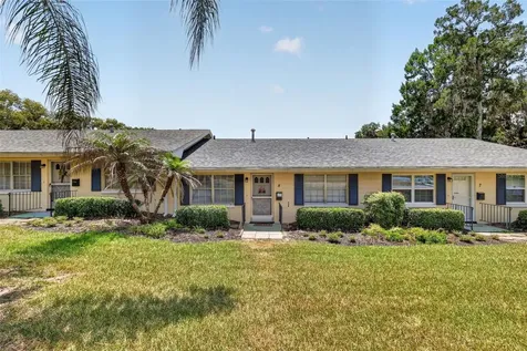 445 S Grandview Street Mount Dora FL 32757