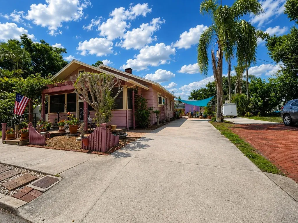 1404 Rosslyn Drive Palmetto FL 34221