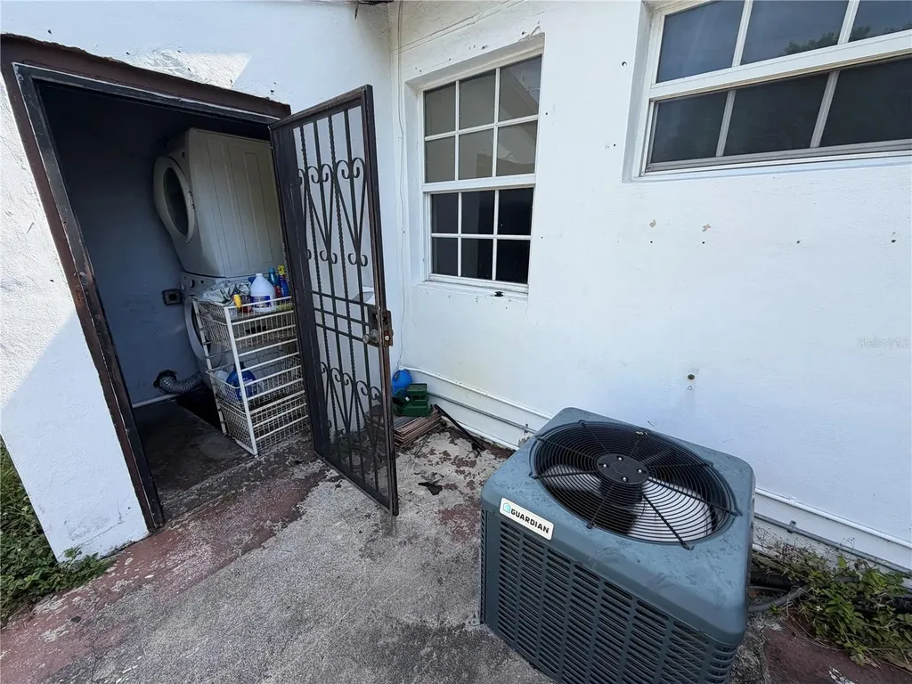 15331 NW 27th Place Opa Locka FL 33054