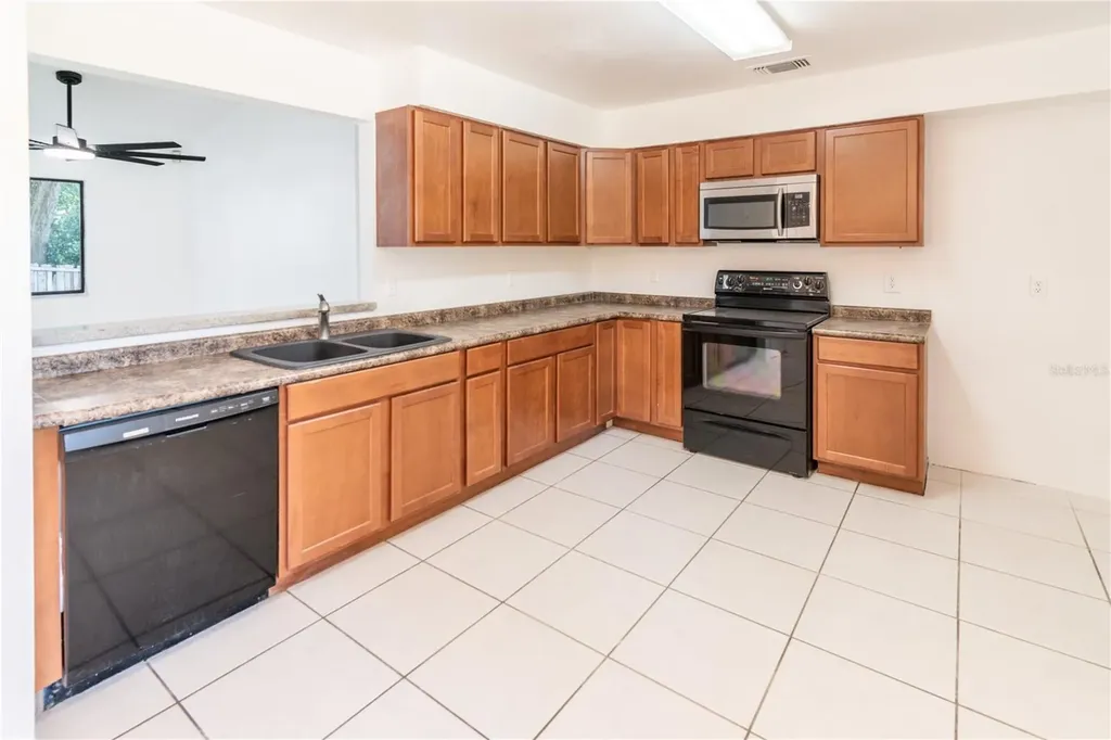 611 Rich Drive Ocoee FL 34761