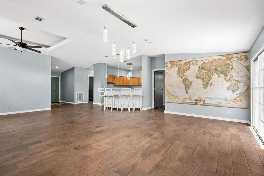 12801 Cliffside Place Thonotosassa FL 33592