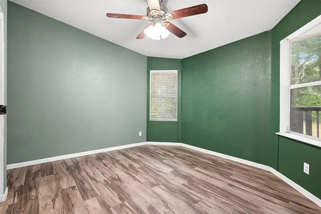 12801 Cliffside Place Thonotosassa FL 33592