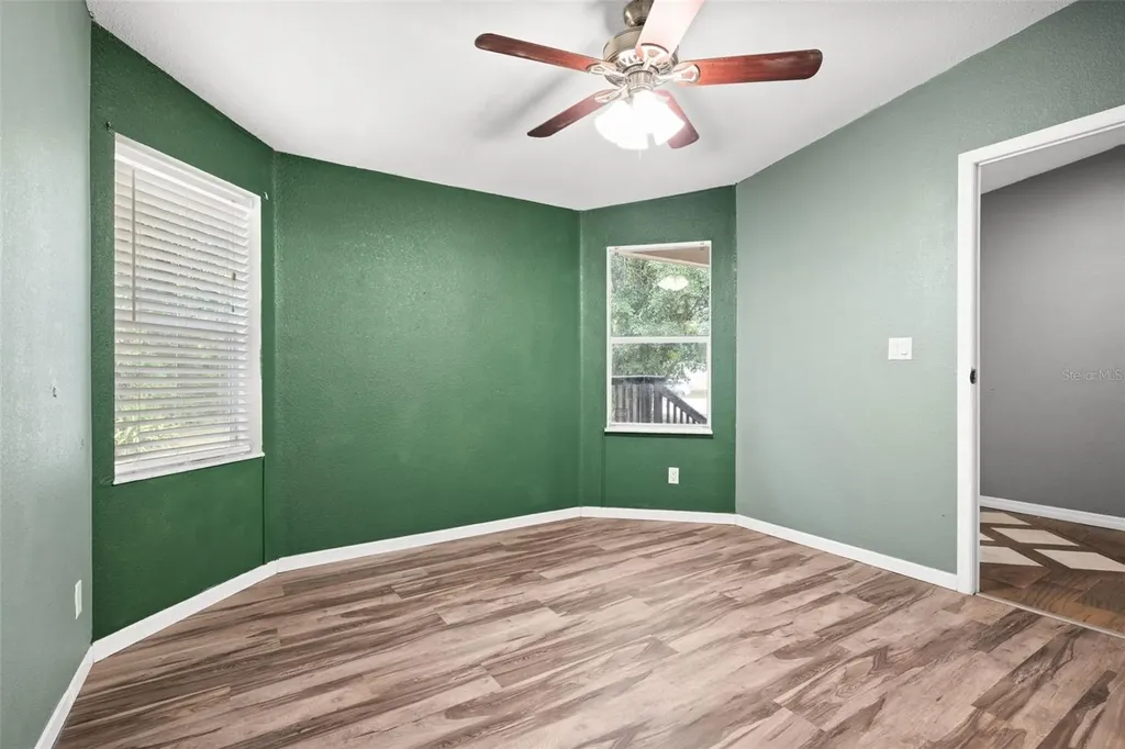 12801 Cliffside Place Thonotosassa FL 33592
