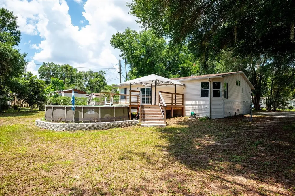 12801 Cliffside Place Thonotosassa FL 33592