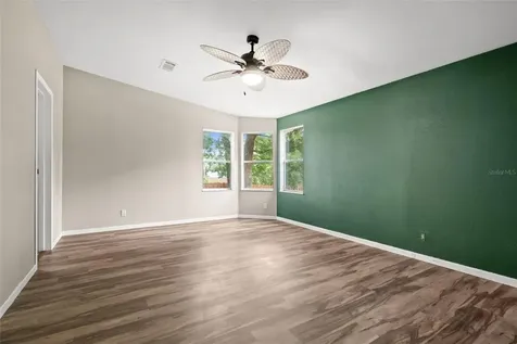 12801 Cliffside Place Thonotosassa FL 33592